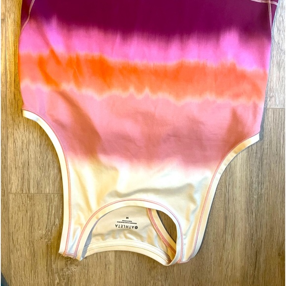 Athleta crop tank top - Picture 1 of 2